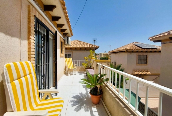 Resale - Semi-detached - Torrevieja - Las calas