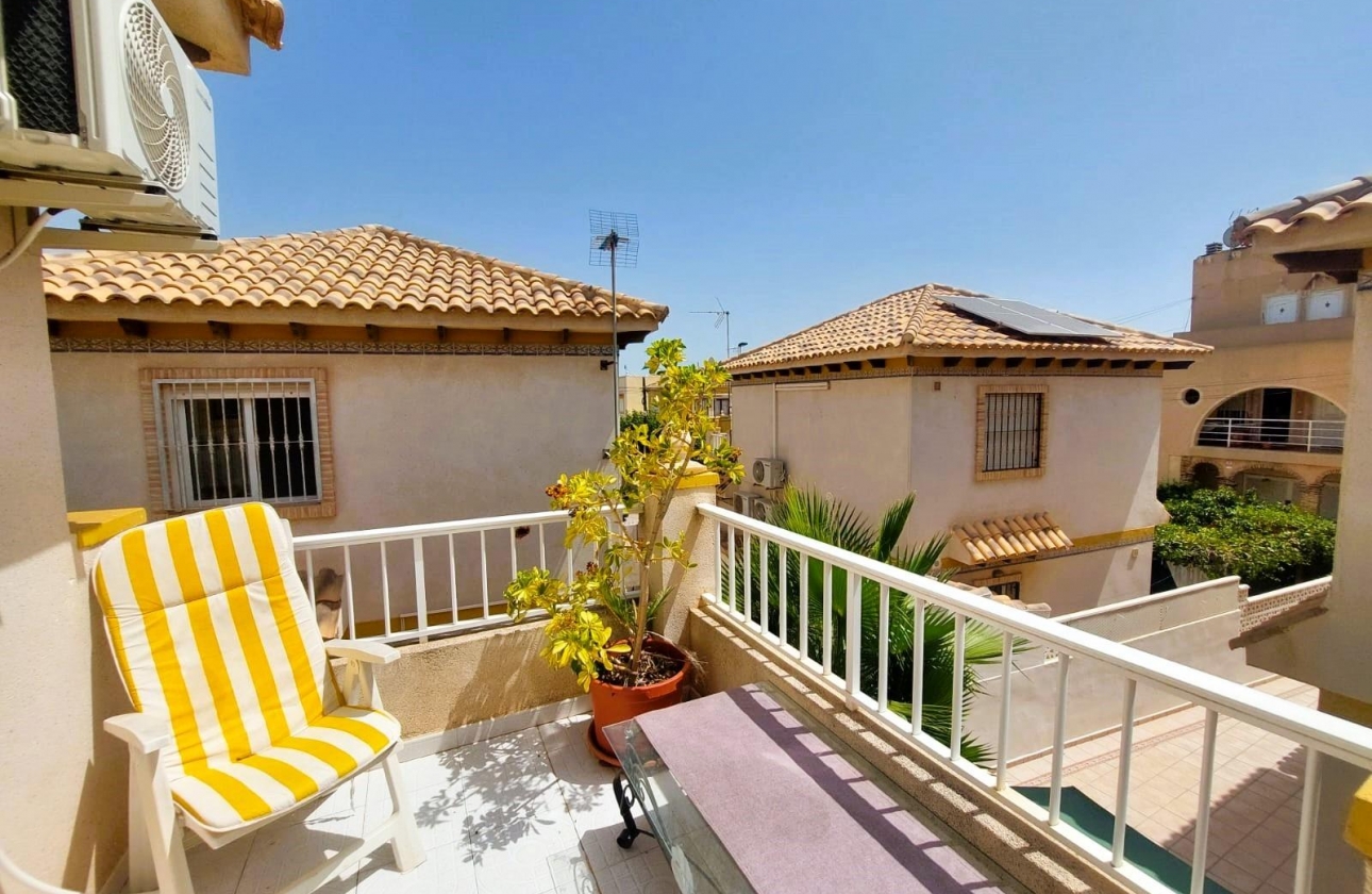 Resale - Semi-detached - Torrevieja - Las calas