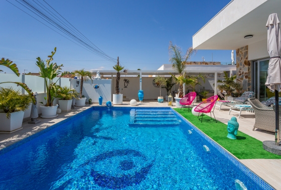 Reventa - Villa - Torrevieja - La siesta