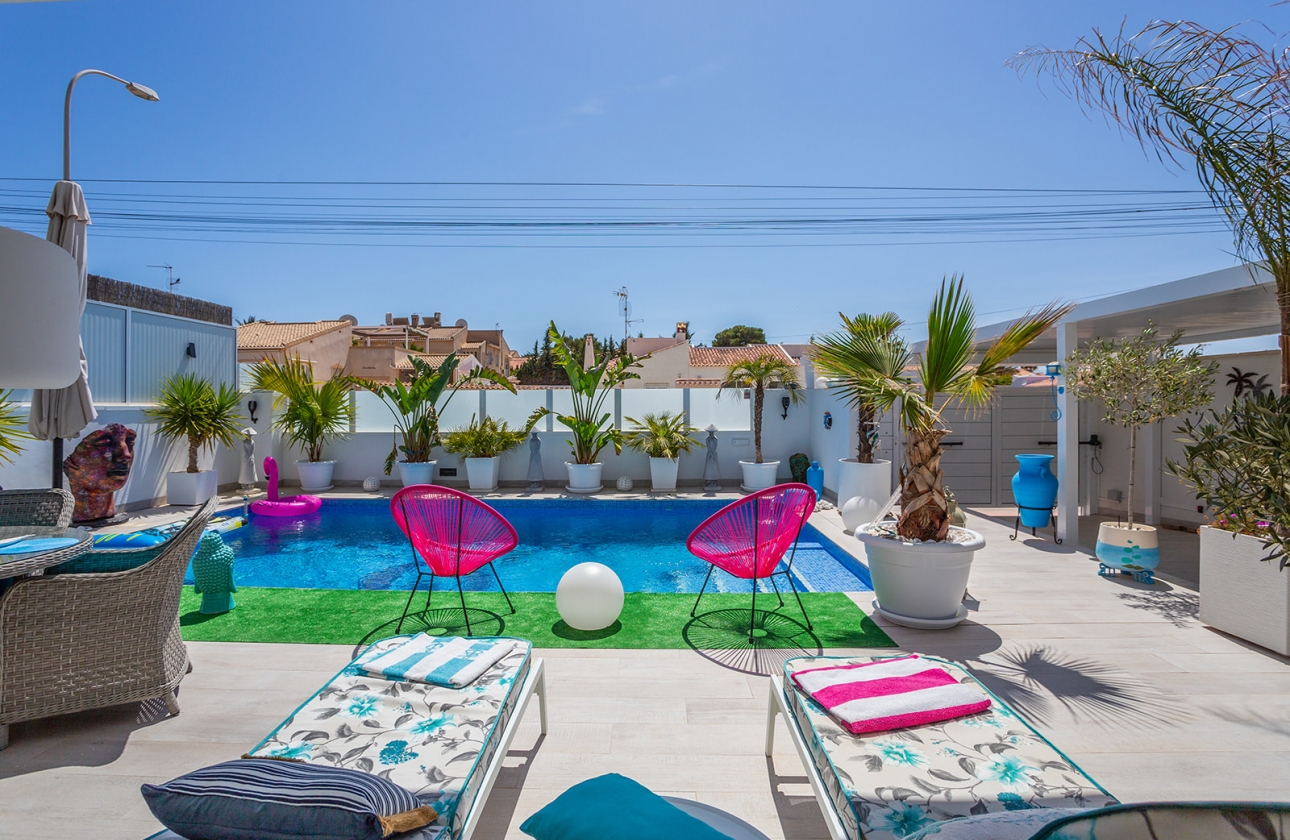 Reventa - Villa - Torrevieja - La siesta