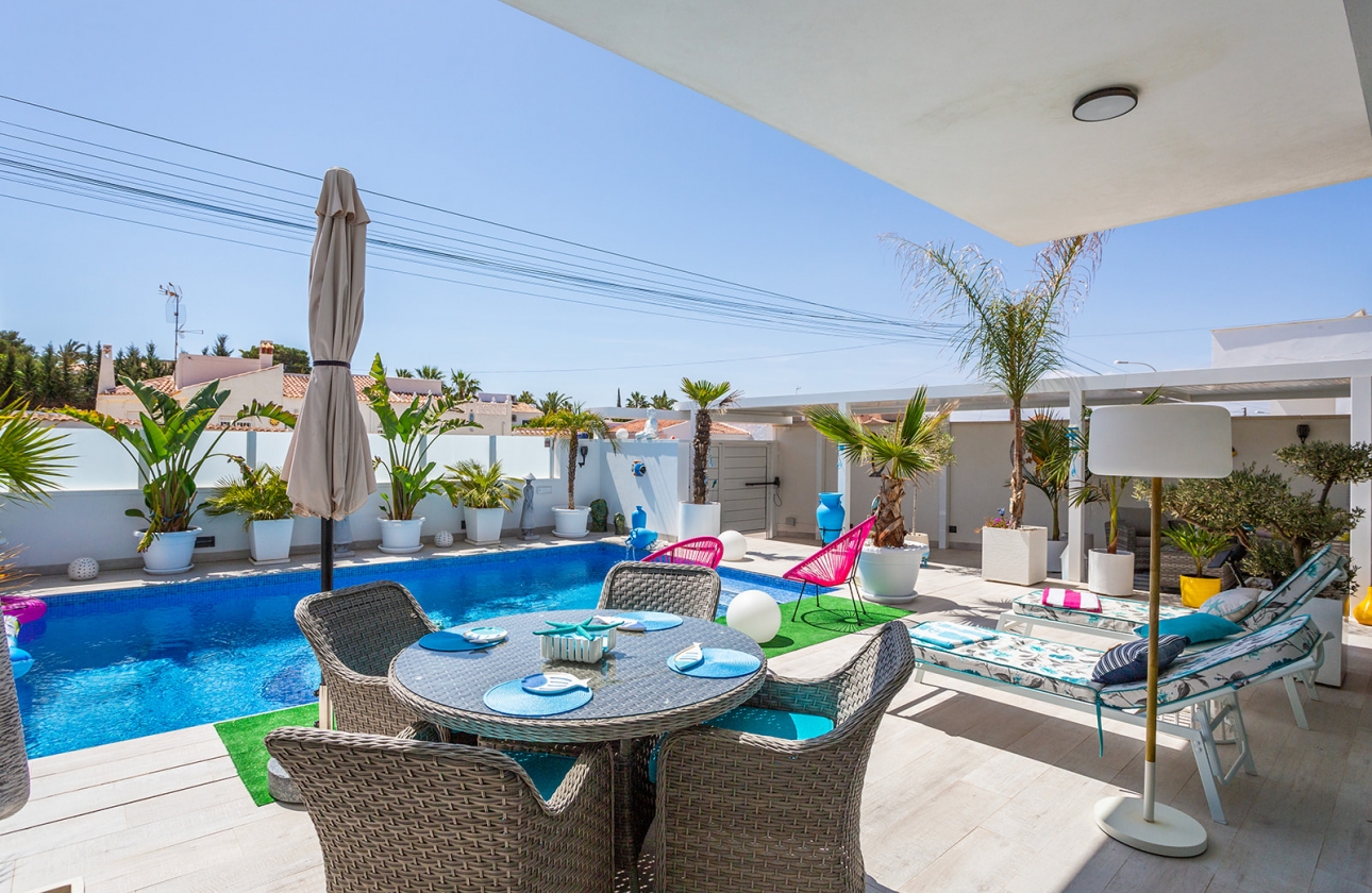 Reventa - Villa - Torrevieja - La siesta