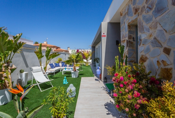 Reventa - Villa - Torrevieja - La siesta