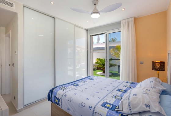 Reventa - Villa - Torrevieja - La siesta