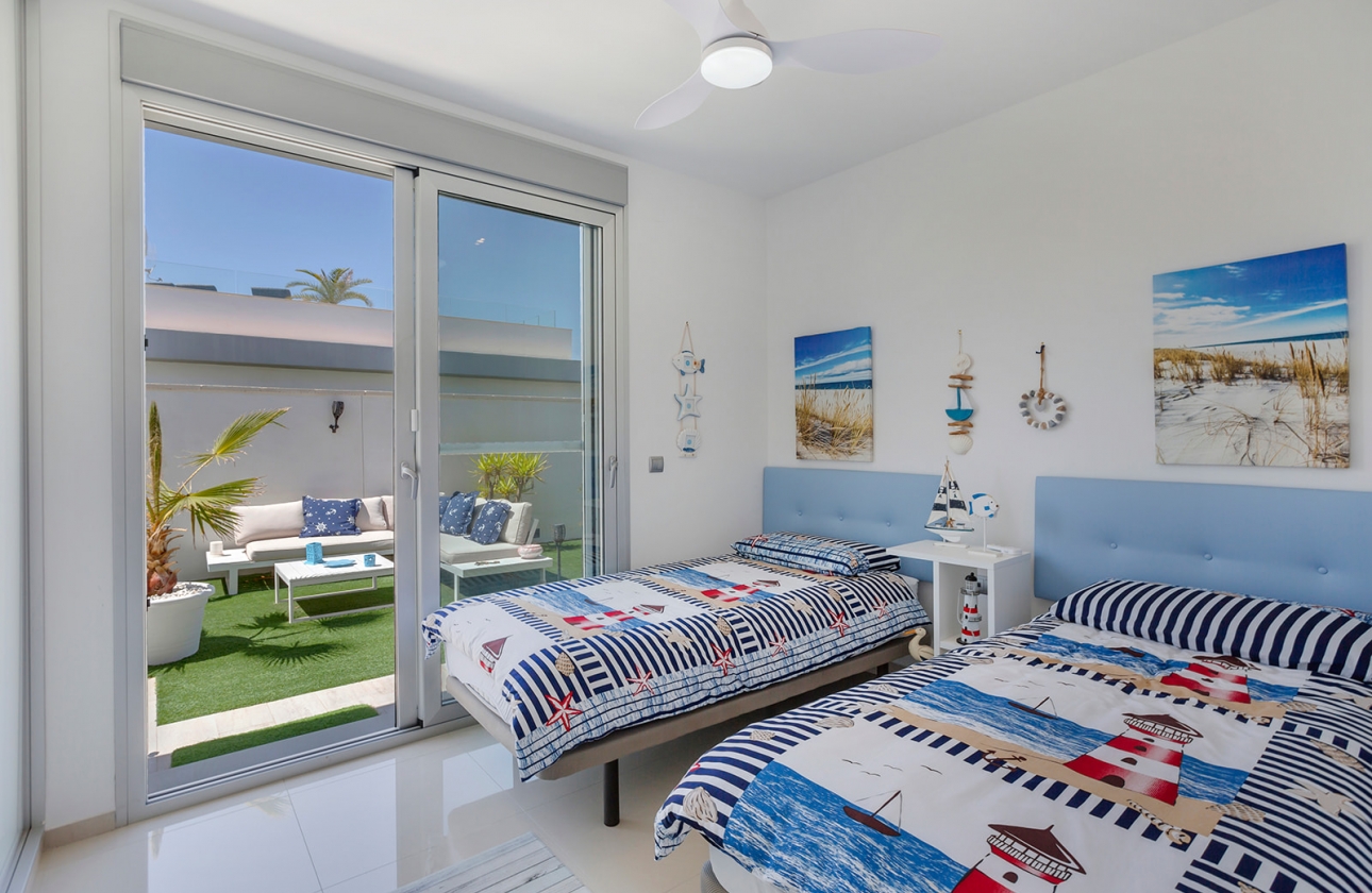 Rynek wtórny - Villa - Torrevieja - La siesta