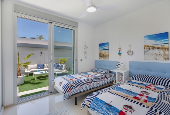 Reventa - Villa - Torrevieja - La siesta