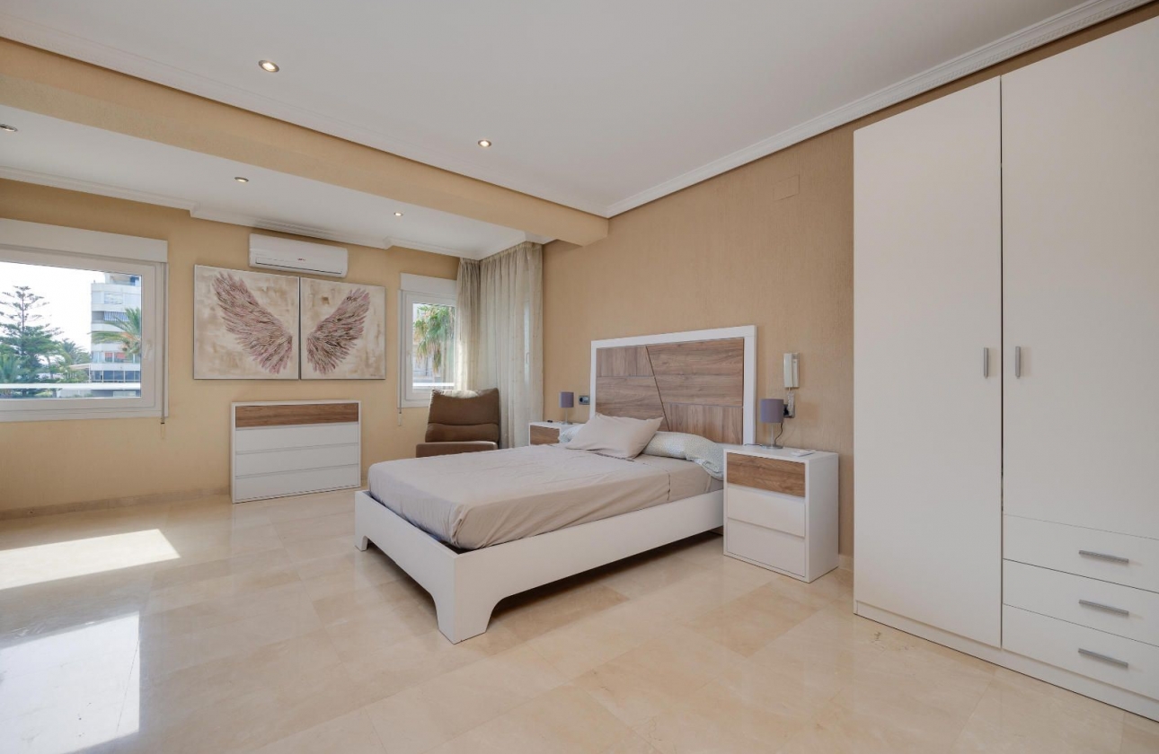 Resale - Apartment - Torrevieja