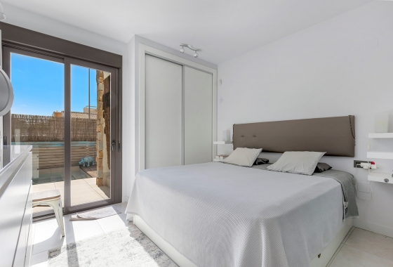 Rynek wtórny - Villa - Orihuela Costa - Lomas de Cabo Roig