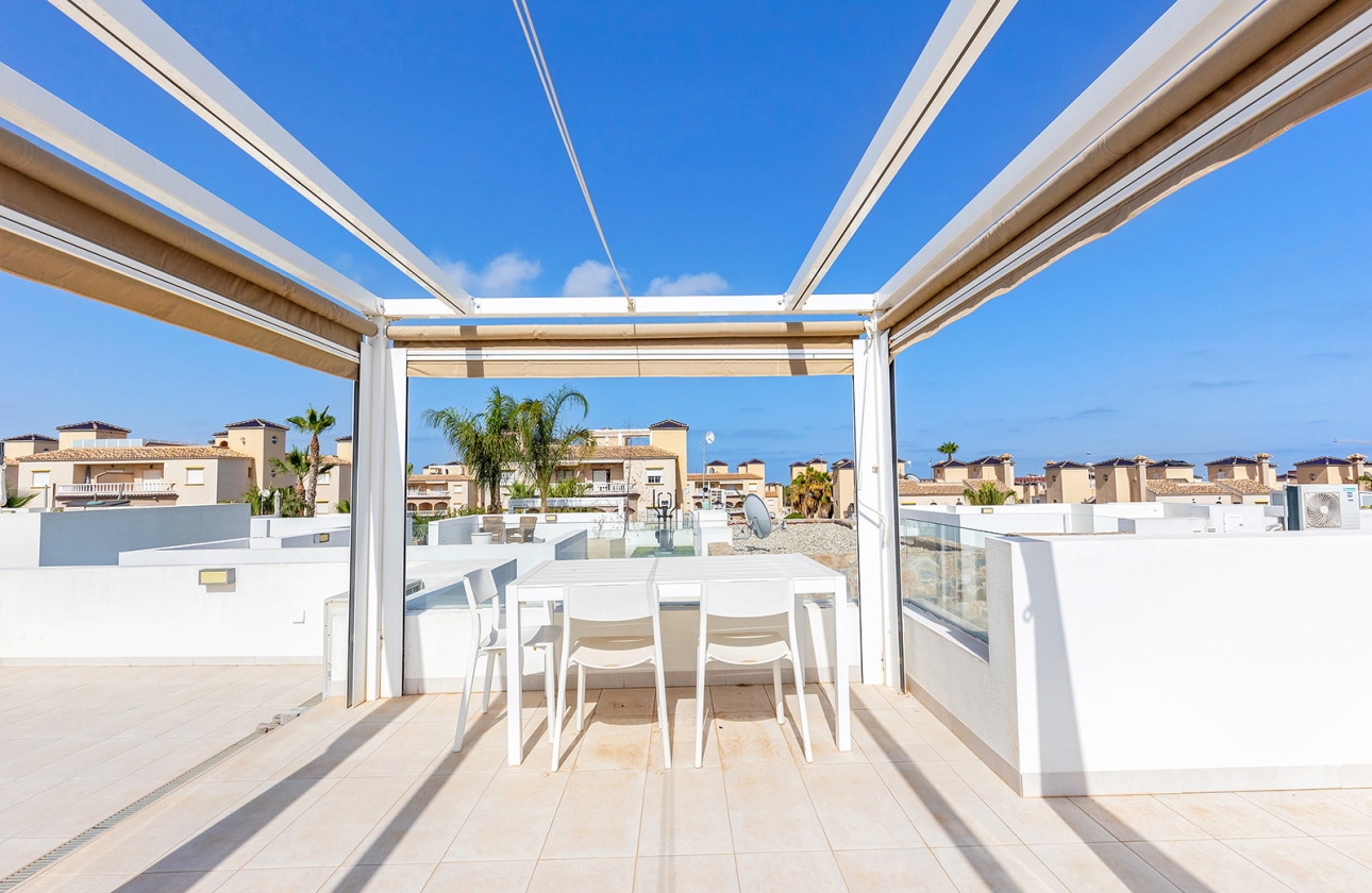 Rynek wtórny - Villa - Orihuela Costa - Lomas de Cabo Roig