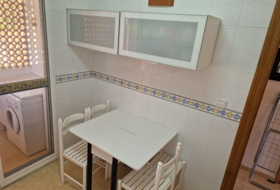 Resale - Apartment - Orihuela Costa - Campoamor