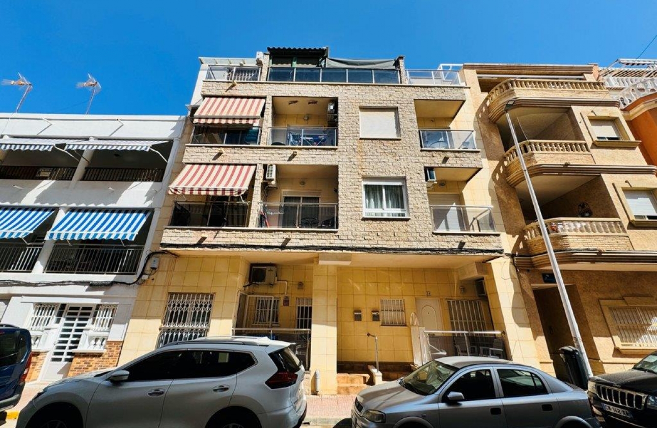 Resale - Apartment - Torrevieja - La Mata