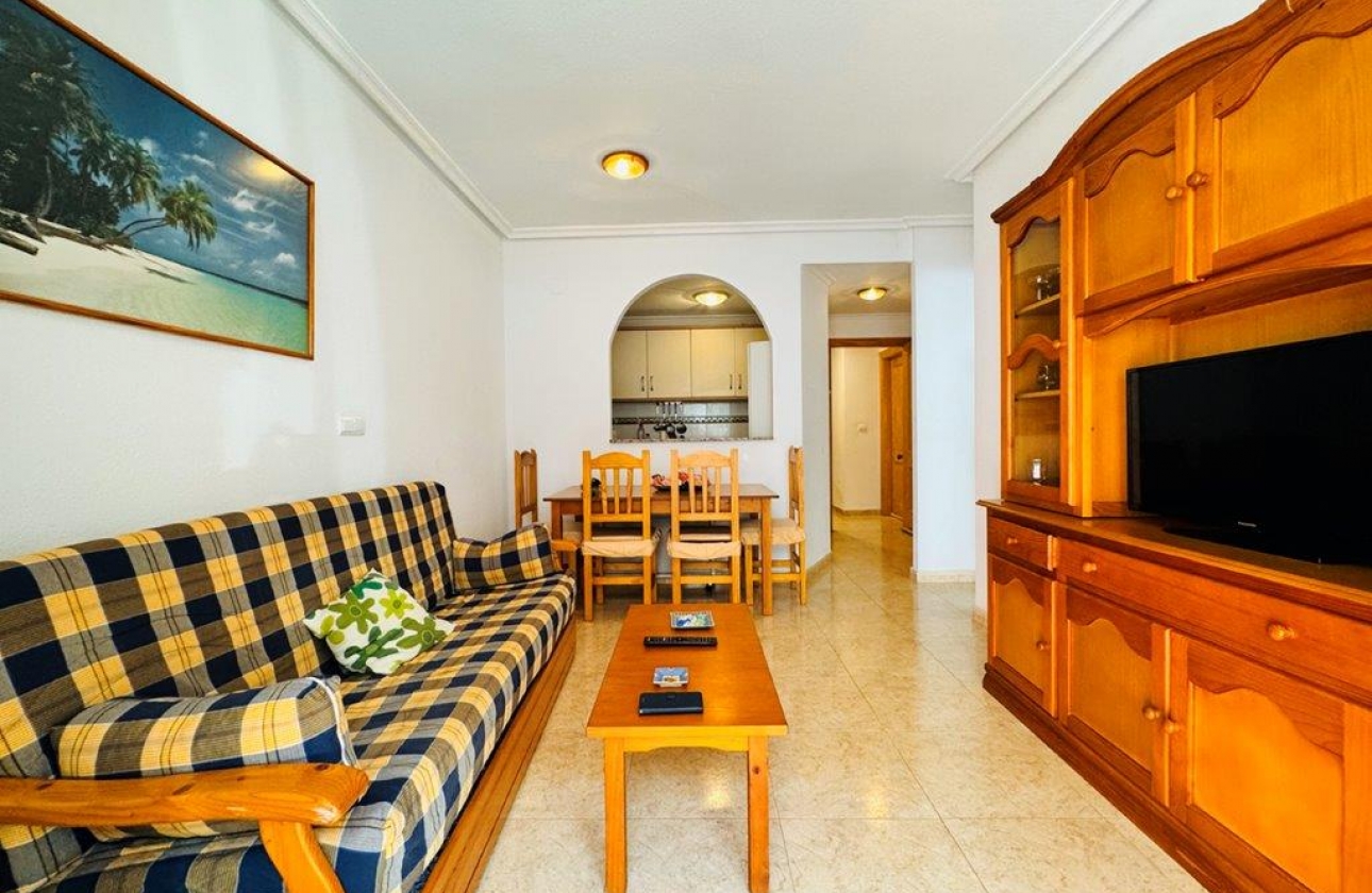 Resale - Apartment - Torrevieja - La Mata