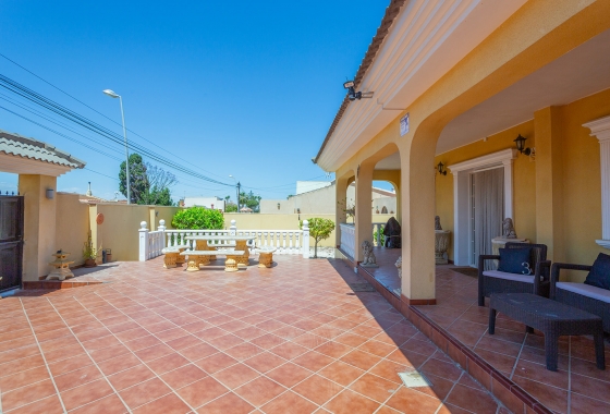 Rynek wtórny - Villa - Torrevieja - Los Balcones