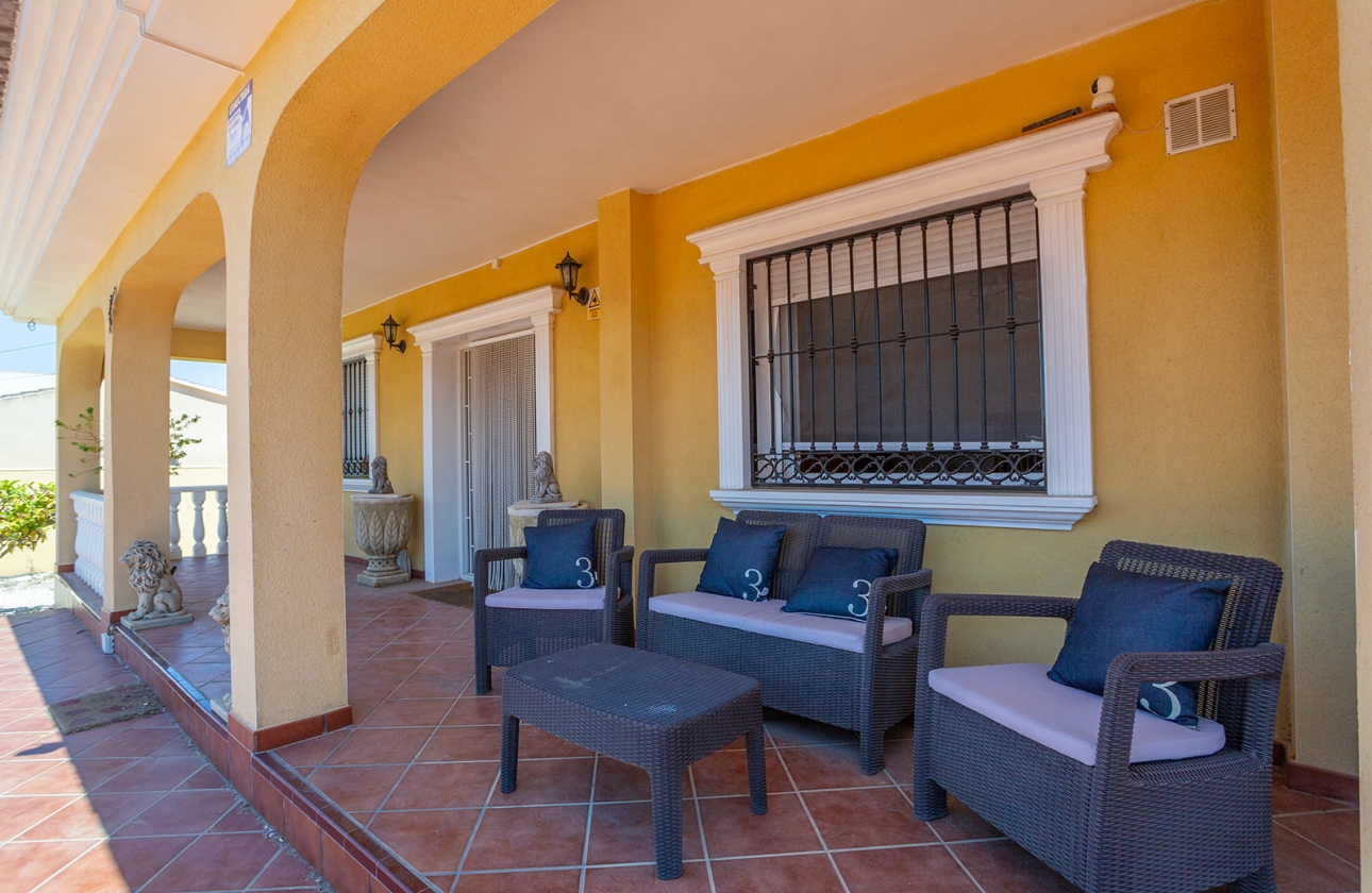 Resale - Villa - Torrevieja - Los Balcones