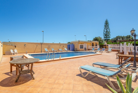 Rynek wtórny - Villa - Torrevieja - Los Balcones