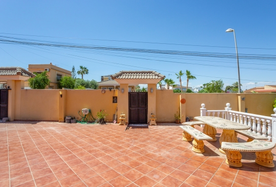 Rynek wtórny - Villa - Torrevieja - Los Balcones