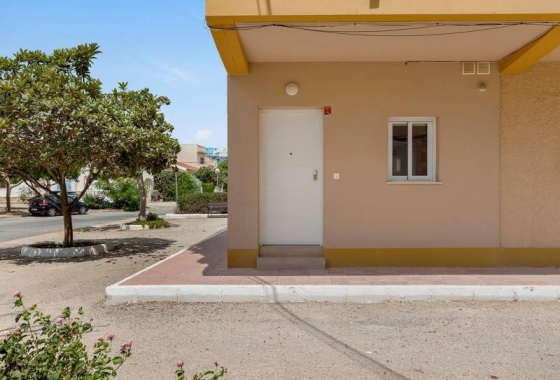 Resale - Bungalow ground floor - Guardamar del Segura - Pinomar