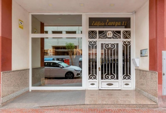 Resale - Apartment - Torrevieja - Centro