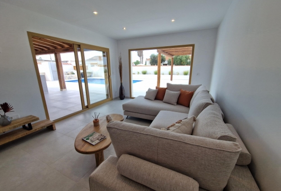 Resale - Villa - Torrevieja - Torreta - Florida