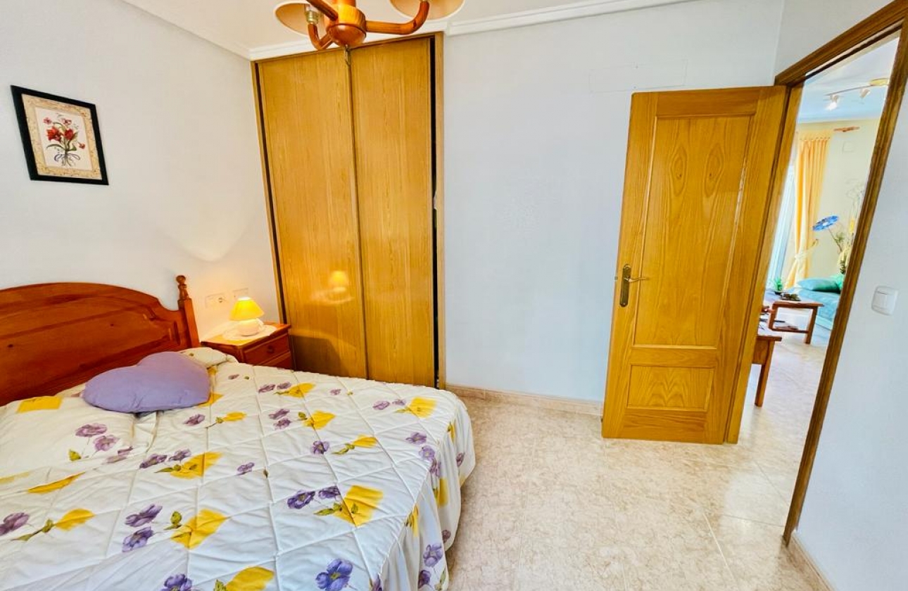 Rynek wtórny - Apartament - Torrevieja - Playa del Cura