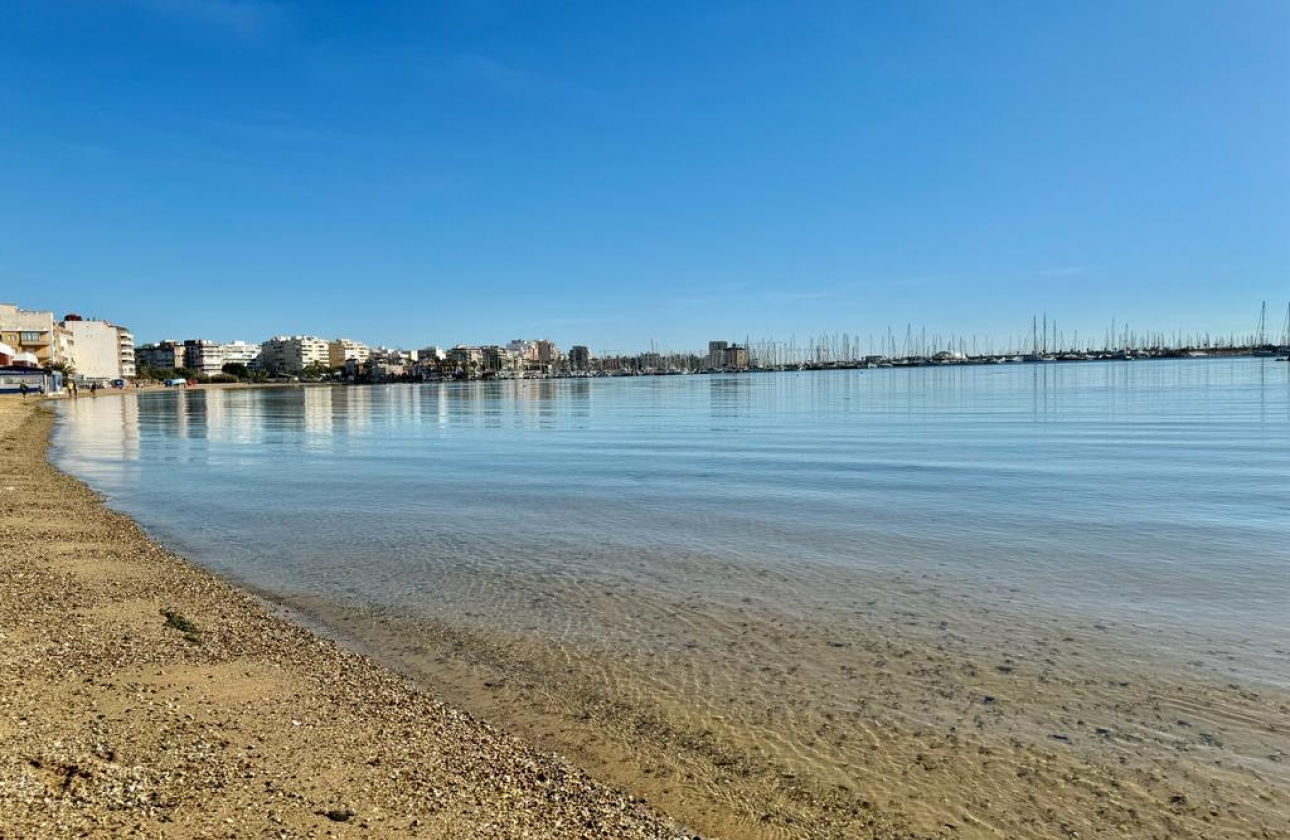 Rynek wtórny - Apartament - Torrevieja - Playa del Acequión