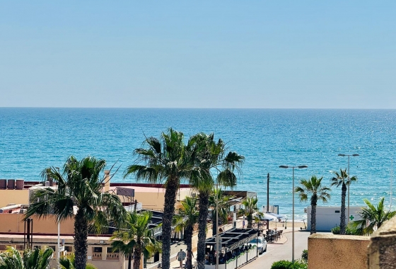 Resale - Apartment - Torrevieja - La Mata