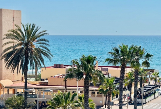 Resale - Apartment - Torrevieja - La Mata