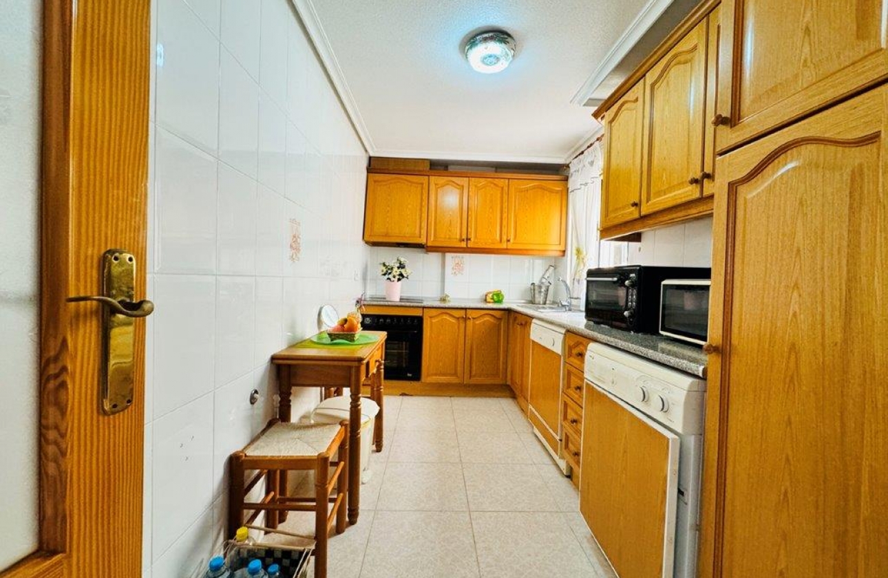 Rynek wtórny - Apartament - Torrevieja - La Mata