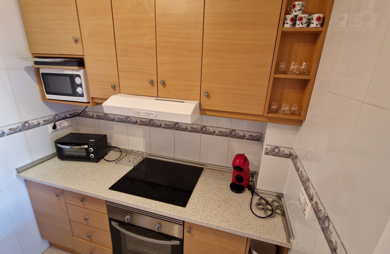 Resale - Apartment - Orihuela Costa - Los Almendros