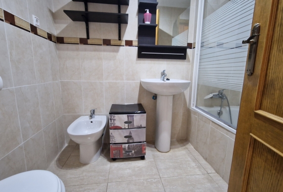 Resale - Apartment - Orihuela Costa - Los Almendros