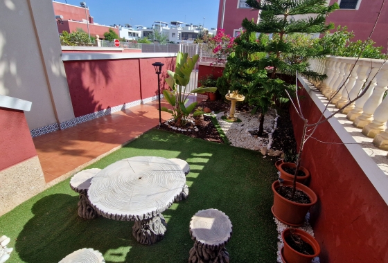 Resale - Apartment - Orihuela Costa - Los Almendros