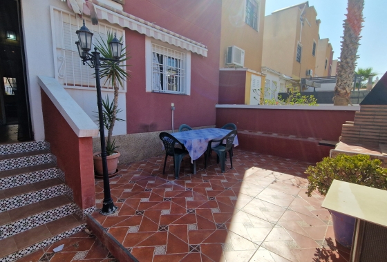 Resale - Apartment - Orihuela Costa - Los Almendros