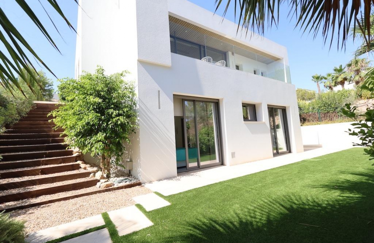 Reventa - Villa - San Miguel de Salinas - Las colinas golf and country club