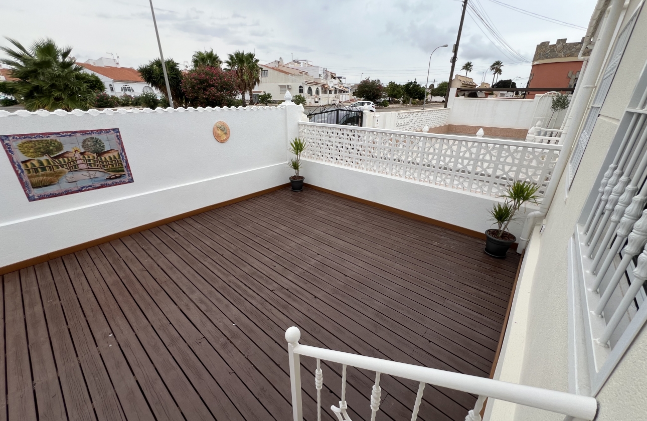 Resale - Villa - Torrevieja - San Luis