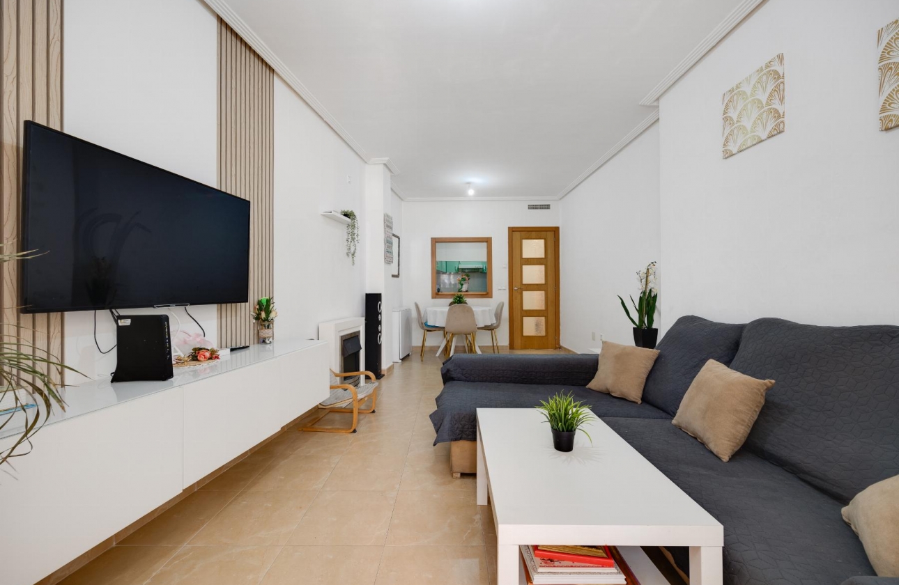 Resale - Apartment - Torrevieja - Villa Madrid