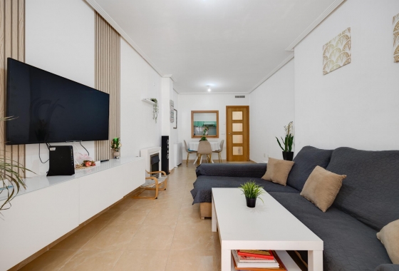 Resale - Apartment - Torrevieja - Villa Madrid