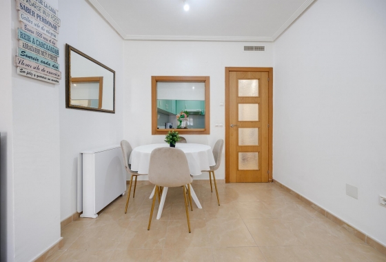 Resale - Apartment - Torrevieja - Villa Madrid