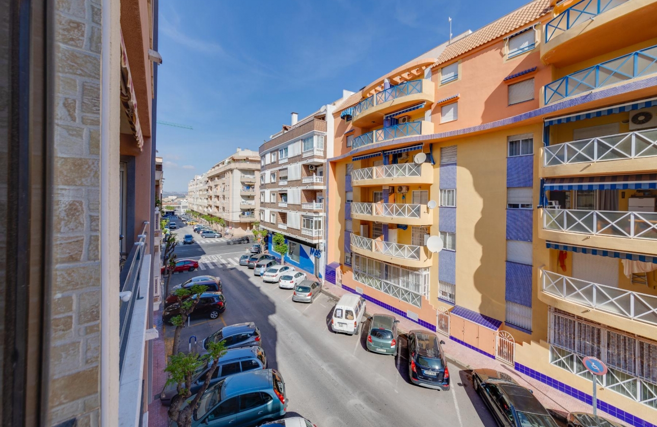 Resale - Apartment - Torrevieja - Villa Madrid