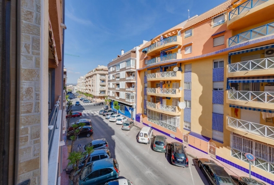 Resale - Apartment - Torrevieja - Villa Madrid