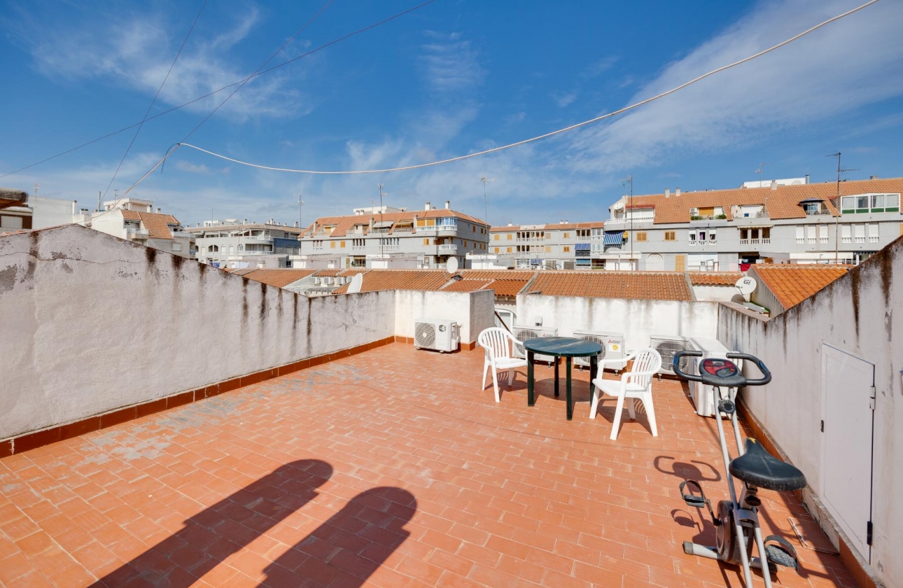 Rynek wtórny - Apartament - Torrevieja - Playa del Acequión