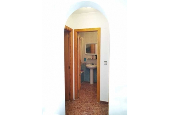 Resale - Apartment - Entre Naranjos