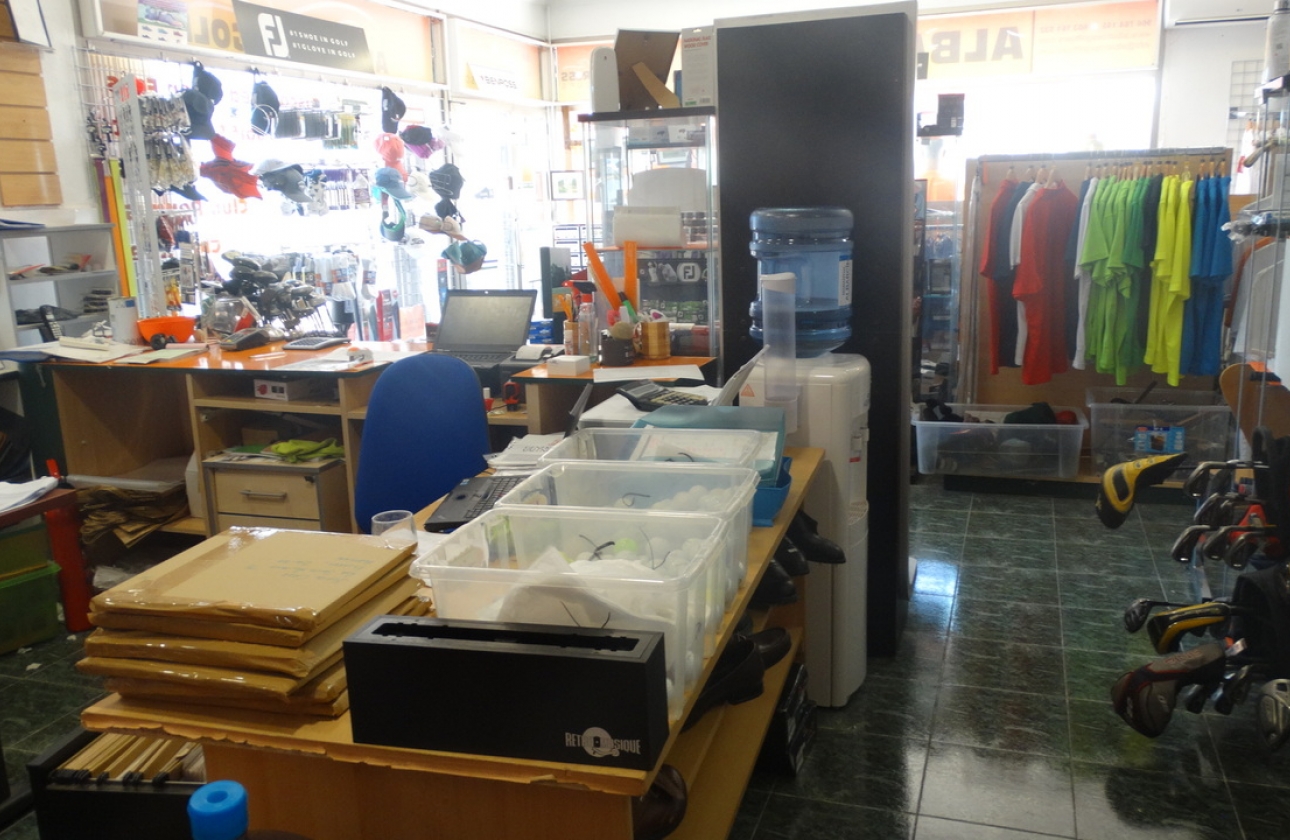 Resale - Commercial Unit - Orihuela Costa - Villamartín