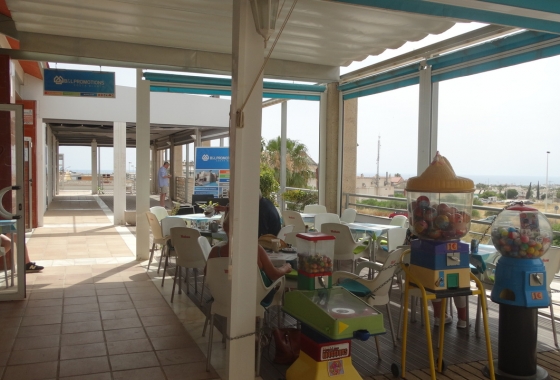 Resale - Commercial Unit - Orihuela Costa - Villamartín