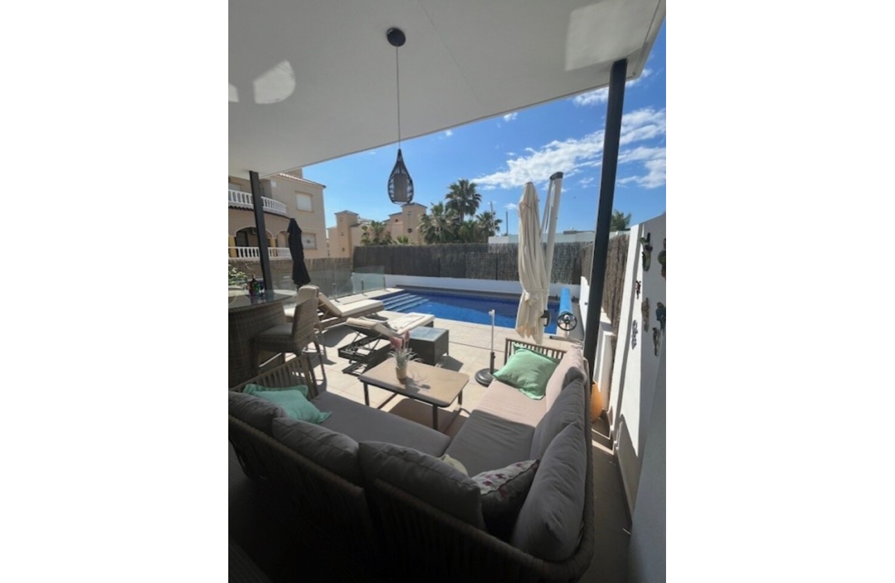 Reventa - Villa - Orihuela Costa - Lomas de Cabo Roig