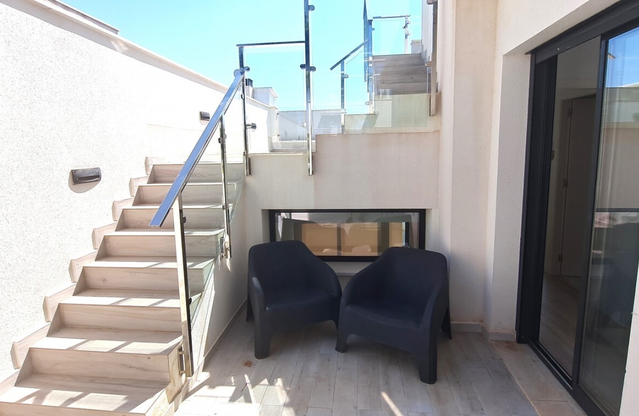 Resale - Villa - Orihuela Costa - Lomas de Cabo Roig