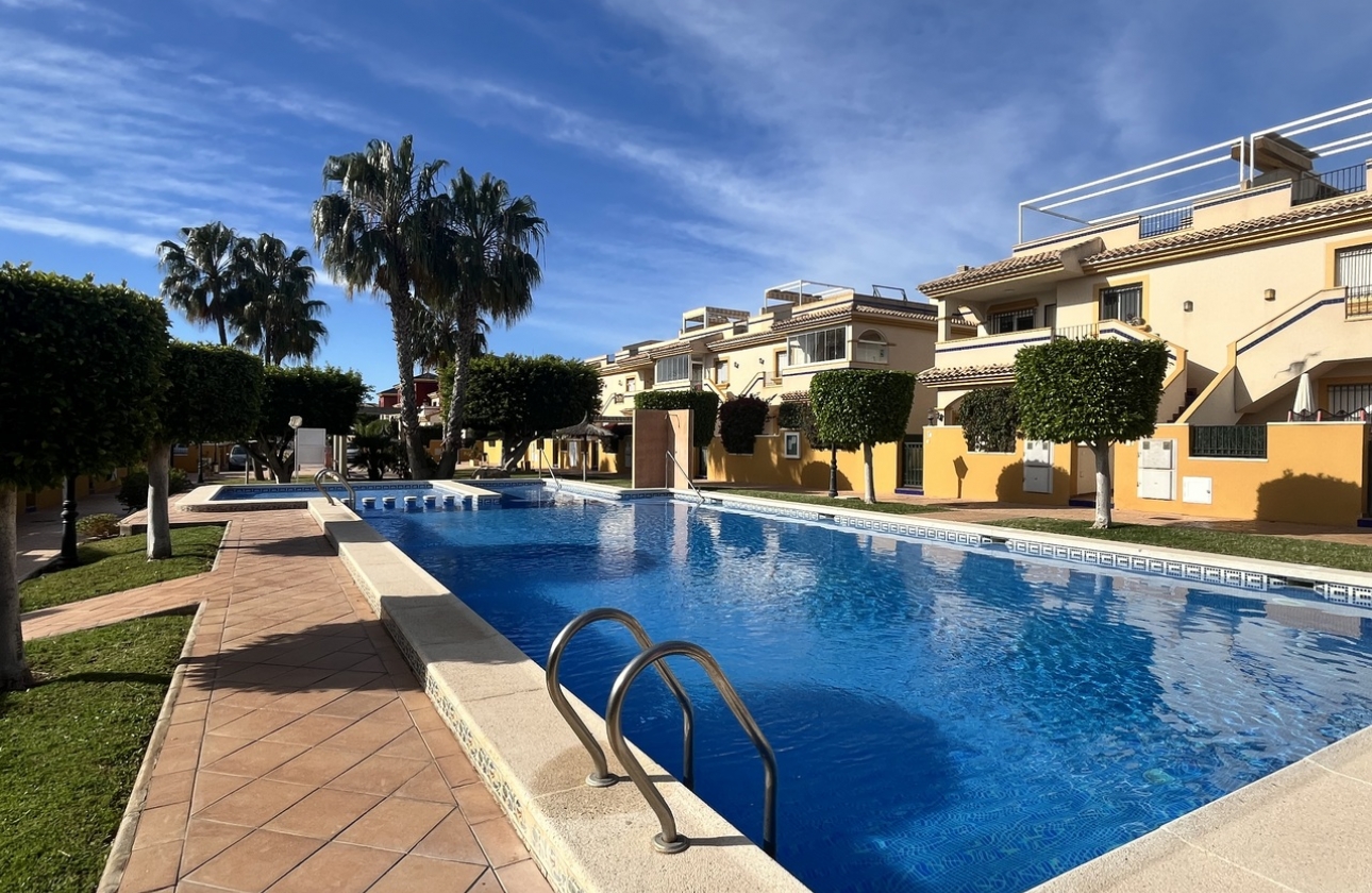 Resale - Apartment - Orihuela Costa - Lomas de Cabo Roig