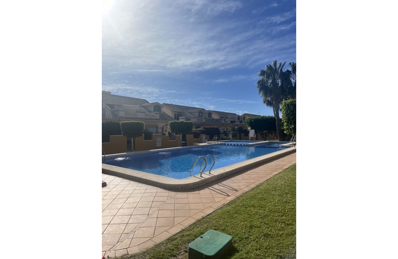 Rynek wtórny - Apartament - Orihuela Costa - Lomas de Cabo Roig