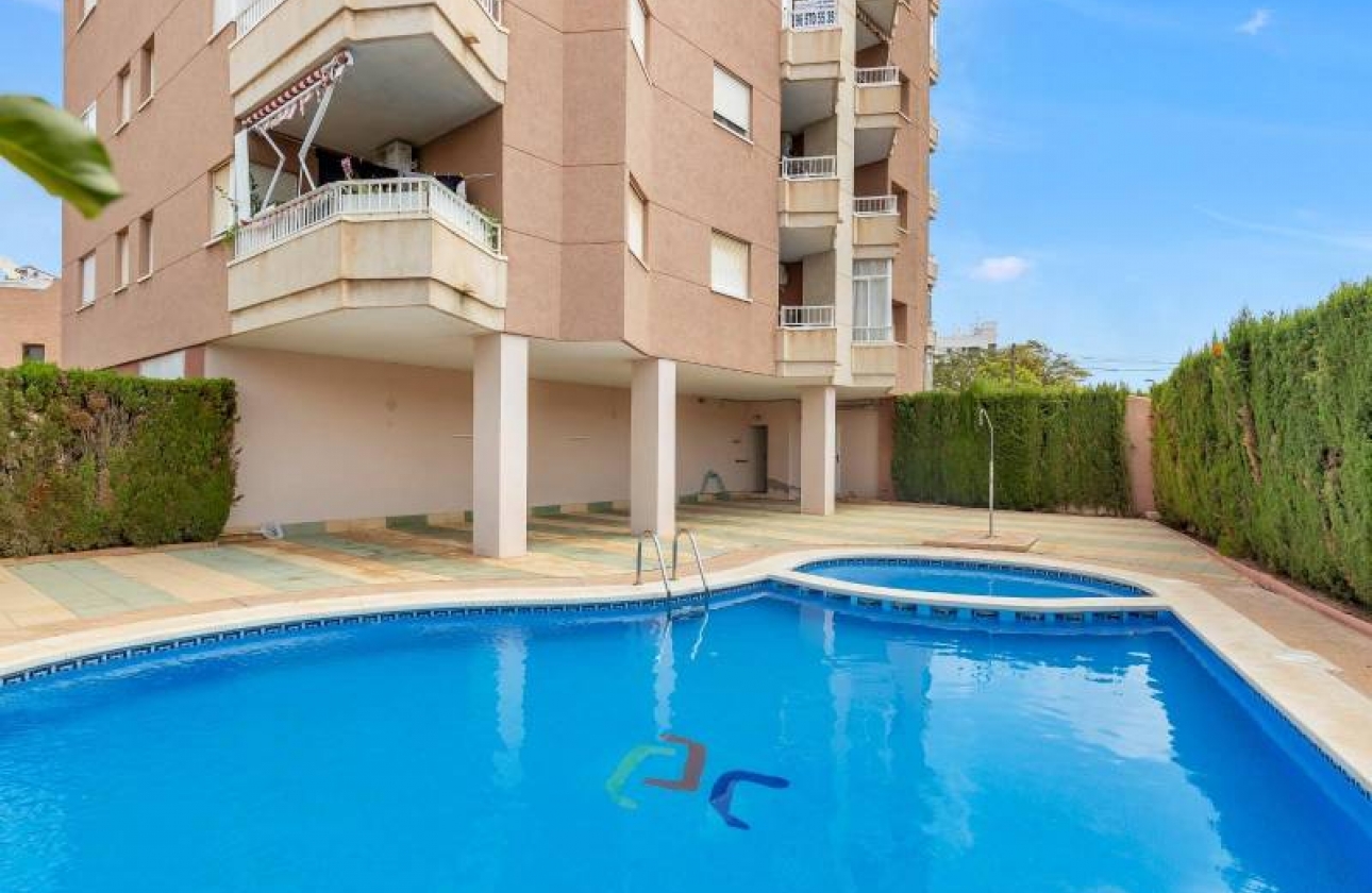 Resale - Apartment - Torrevieja - Nueva Torrevieja