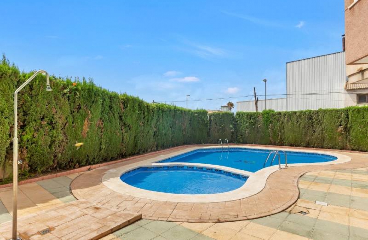 Resale - Apartment - Torrevieja - Nueva Torrevieja