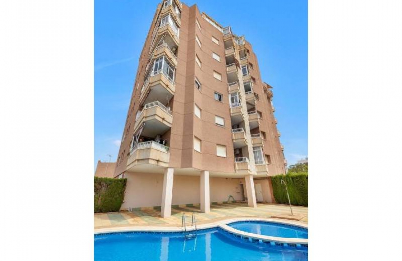 Resale - Apartment - Torrevieja - Nueva Torrevieja