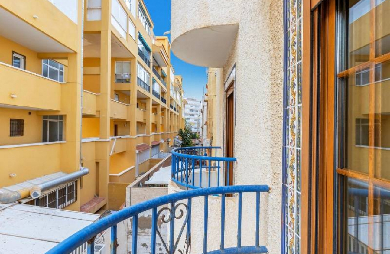 Resale - Apartment - Torrevieja - La Mata